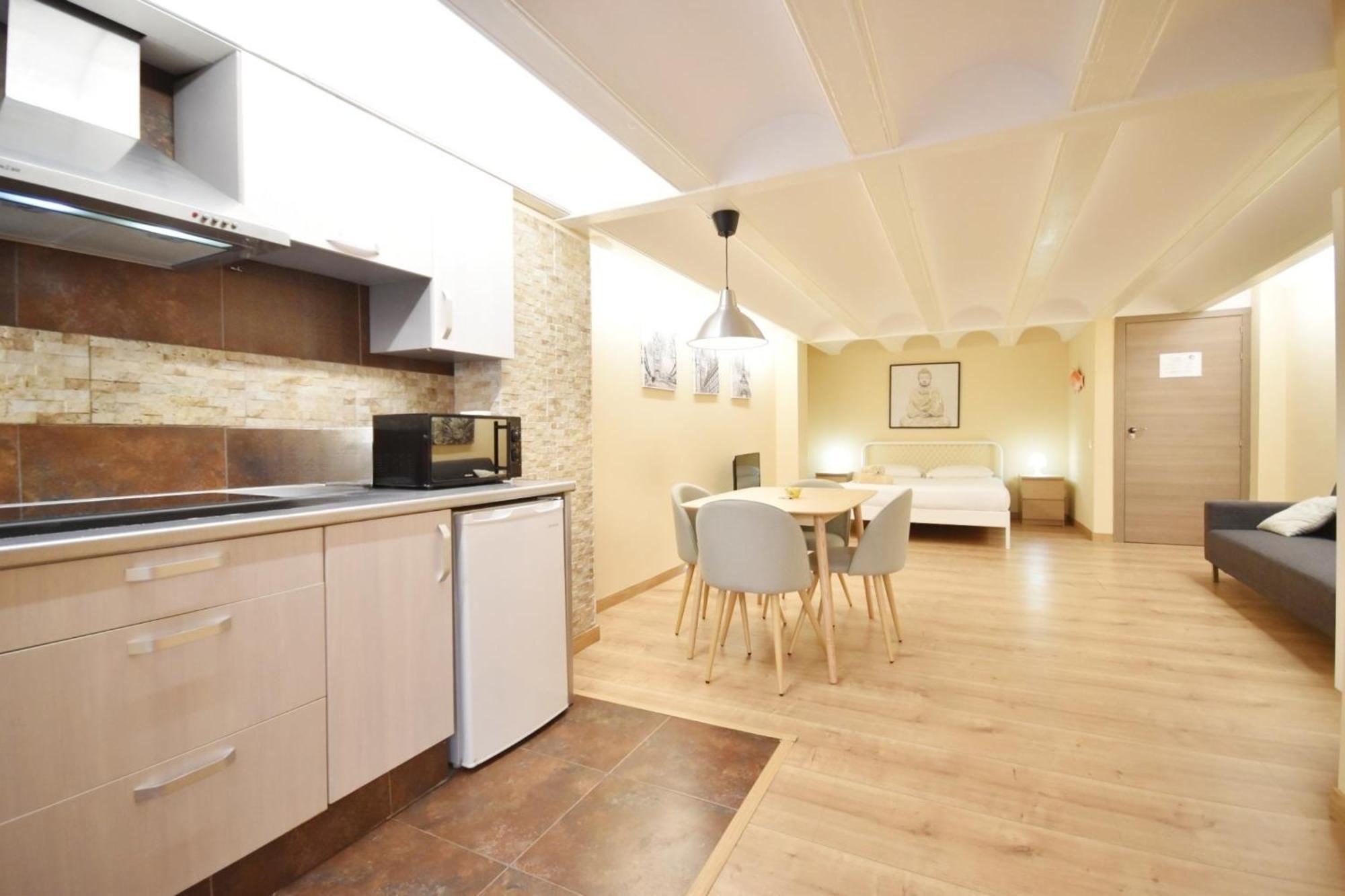 Centrico Apartamento Al Lado De Torres De Quart 瓦伦西亚 外观 照片